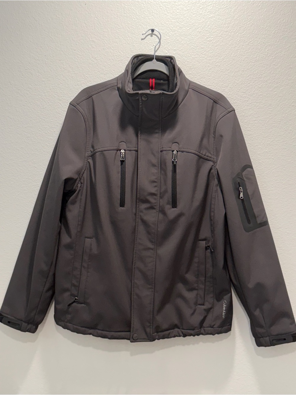 Calvin Klein Softshell Jacket Mens M
Black Water & Wind Resist Fleece
Lined Coat